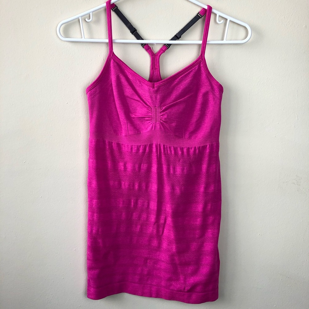 Lululemon Racerback Size 4 Athletic Tank Top